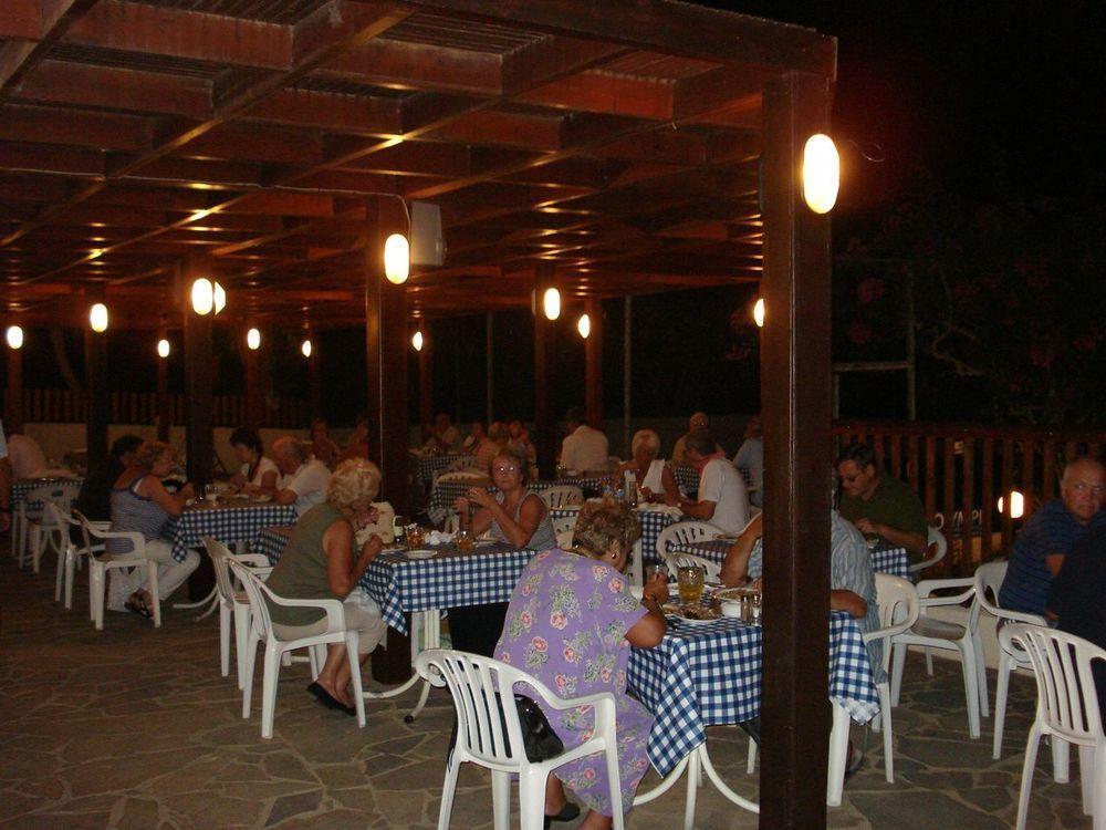 Harry'S Hotel Protaras Exterior photo