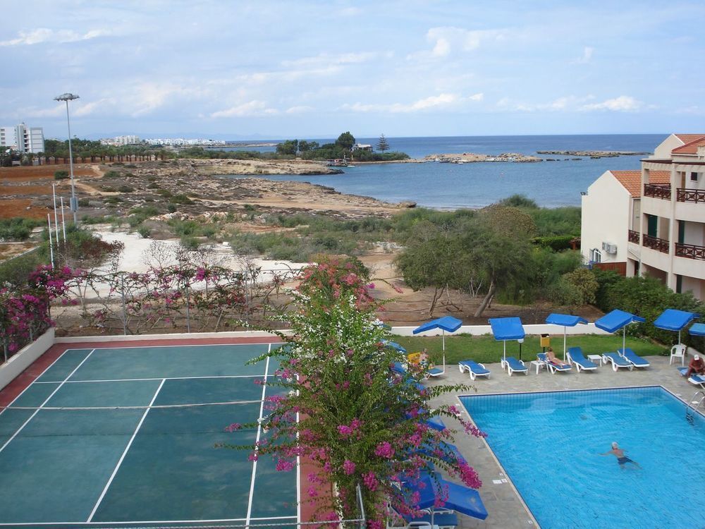 Harry'S Hotel Protaras Exterior photo